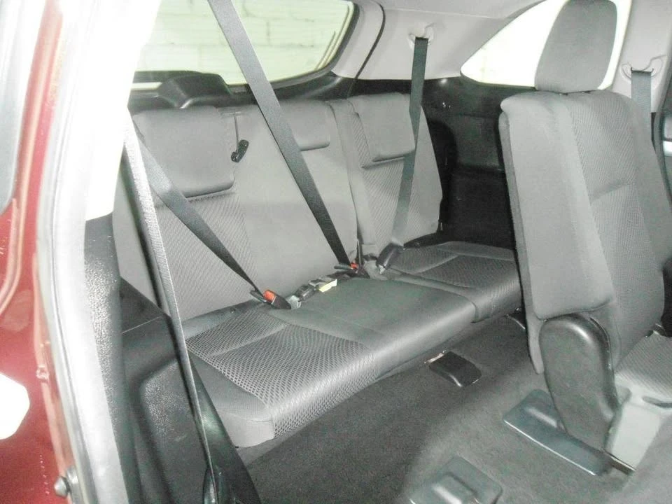 2018 Toyota Highlander - Image 16 of 19