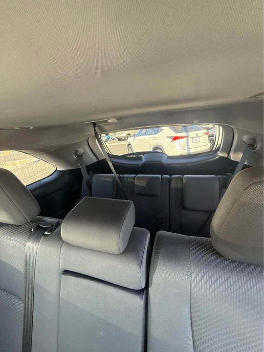 2018 Toyota Highlander - Image 9 of 10