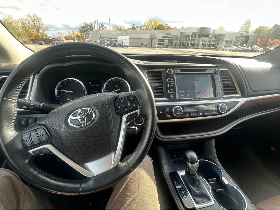 2018 Toyota Highlander - Image 6 of 7