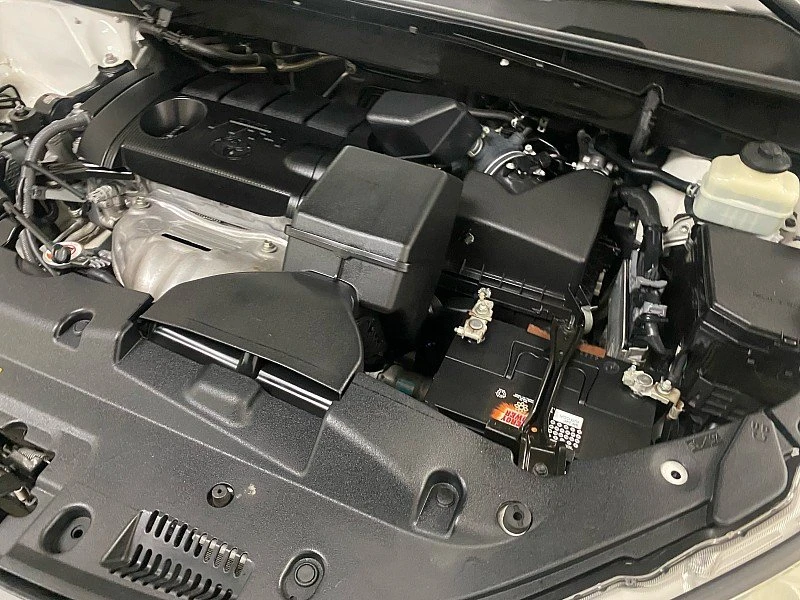 2018 Toyota Highlander - Image 15 of 20