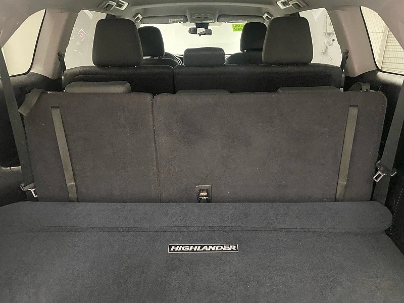 2018 Toyota Highlander - Image 11 of 20