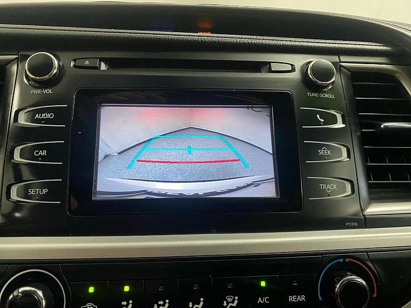 2018 Toyota Highlander - Image 20 of 20
