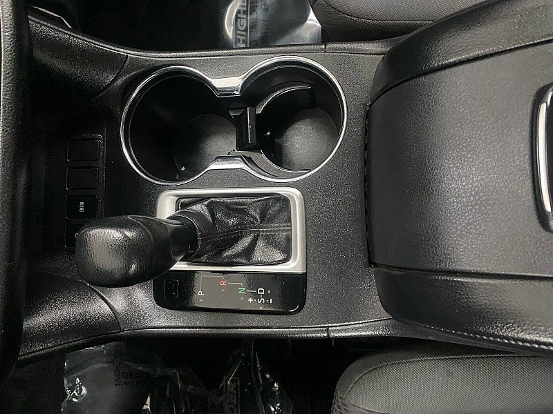 2018 Toyota Highlander - Image 19 of 20