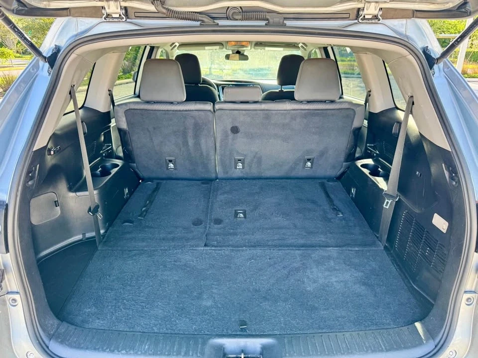 2018 Toyota Highlander - Image 14 of 18