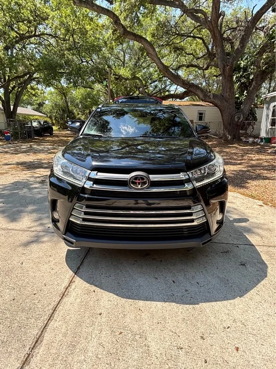 2018 Toyota Highlander - Image 18 of 19