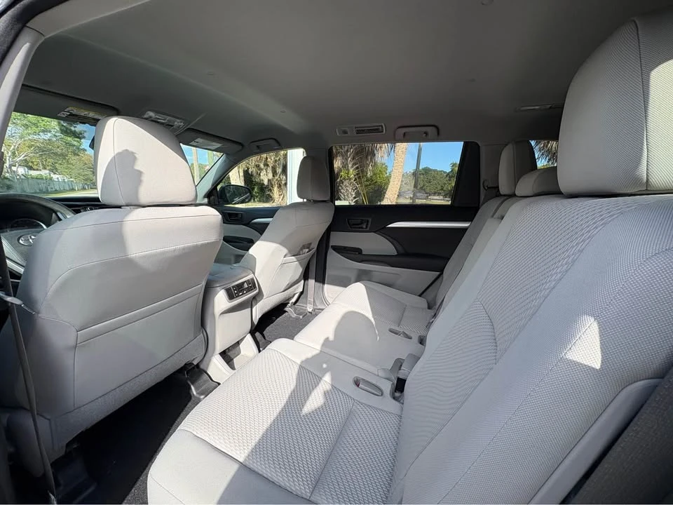 2018 Toyota Highlander - Image 5 of 14