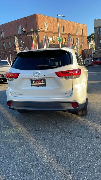 2018 Toyota Highlander - Image 4 of 6