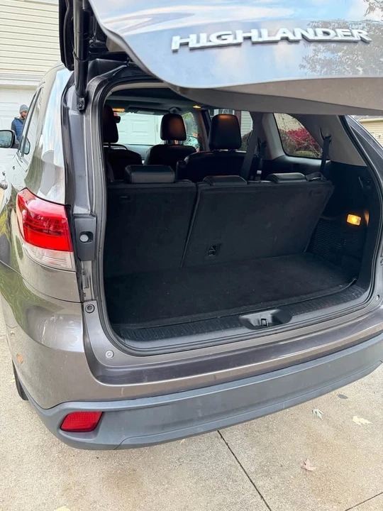 2018 Toyota Highlander - Image 7 of 7