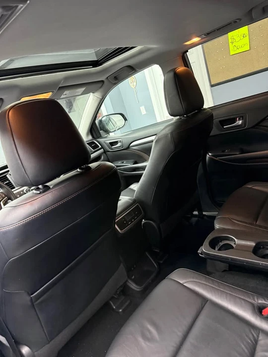 2018 Toyota Highlander - Image 20 of 20