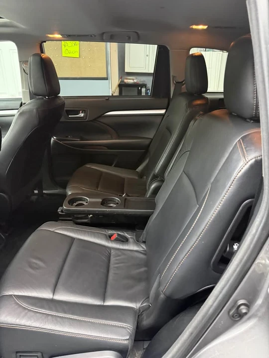 2018 Toyota Highlander - Image 6 of 20