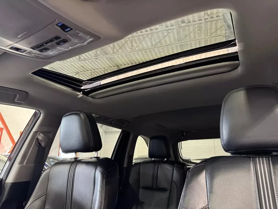 2018 Toyota Highlander - Image 11 of 20