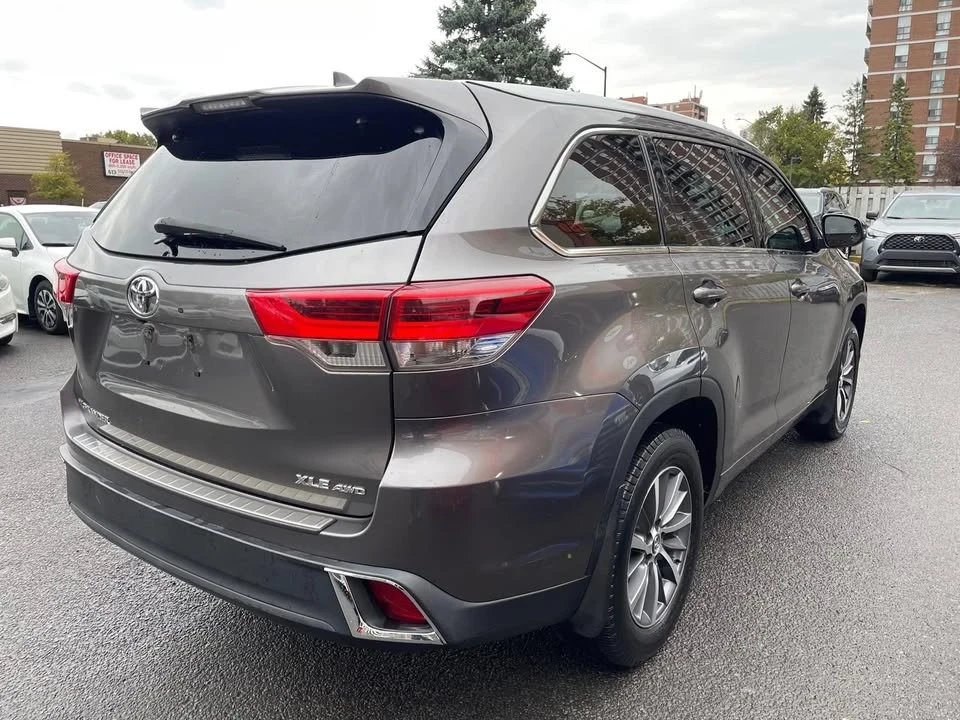 2018 Toyota Highlander - Image 4 of 20
