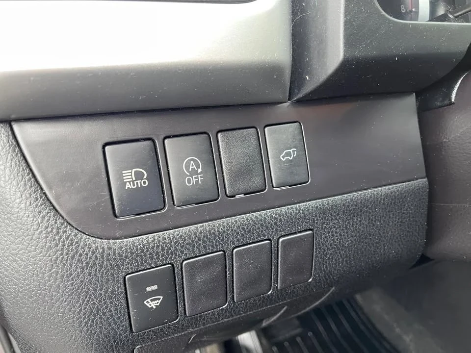 2018 Toyota Highlander - Image 15 of 20