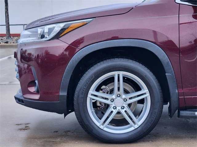 2018 Toyota Highlander - Image 4 of 19