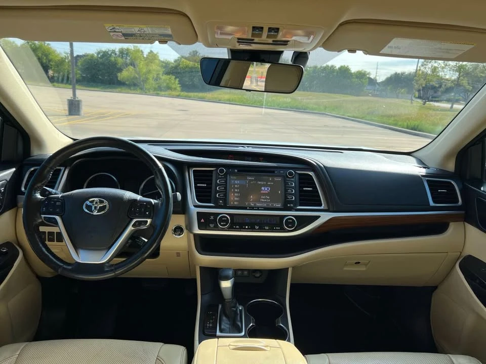 2018 Toyota Highlander - Image 5 of 18
