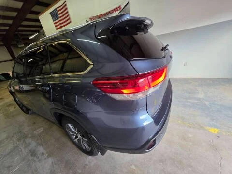2018 Toyota Highlander - Image 5 of 18