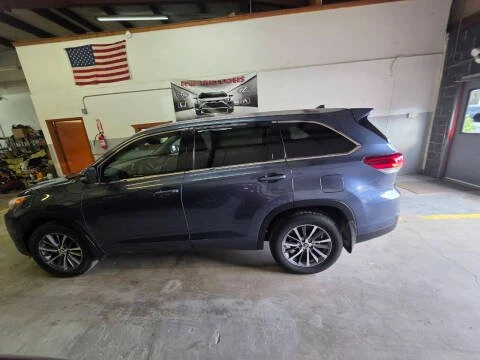 2018 Toyota Highlander - Image 4 of 18