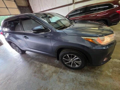 2018 Toyota Highlander - Image 8 of 18