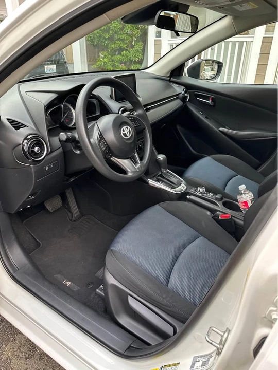 2018 Toyota Yaris - Image 5 of 9