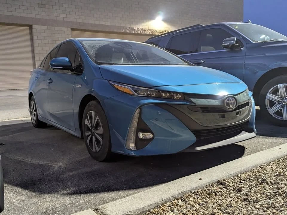 2018 Toyota Prius 4th Gen - Image 2 of 5