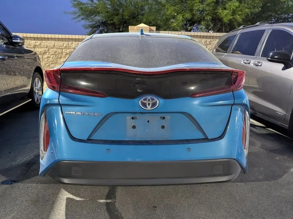 2018 Toyota Prius 4th Gen - Image 3 of 4