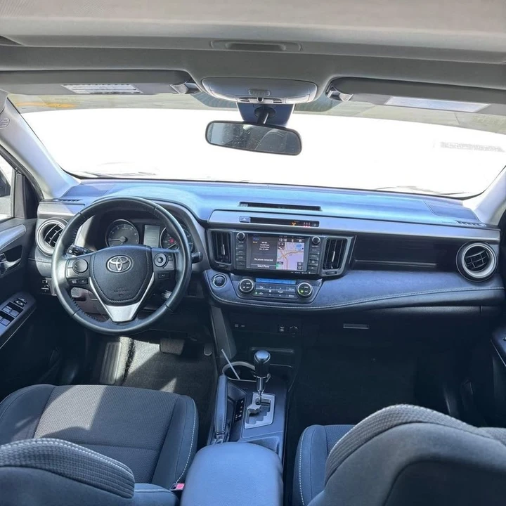 2018 Toyota RAV4 4th Gen - Image 7 of 20