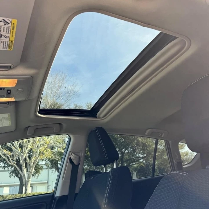 2018 Toyota RAV4 4th Gen - Image 12 of 20