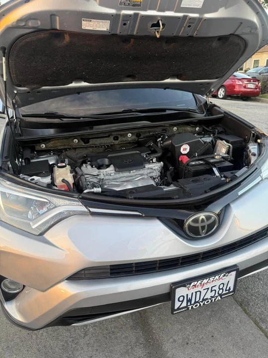 2018 Toyota RAV4 4th Gen - Image 13 of 19