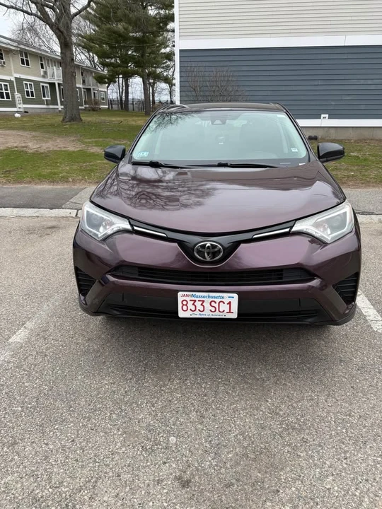 2018 Toyota RAV4 4th Gen - Image 11 of 13