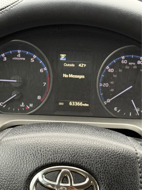 2018 Toyota RAV4 4th Gen - Image 7 of 13