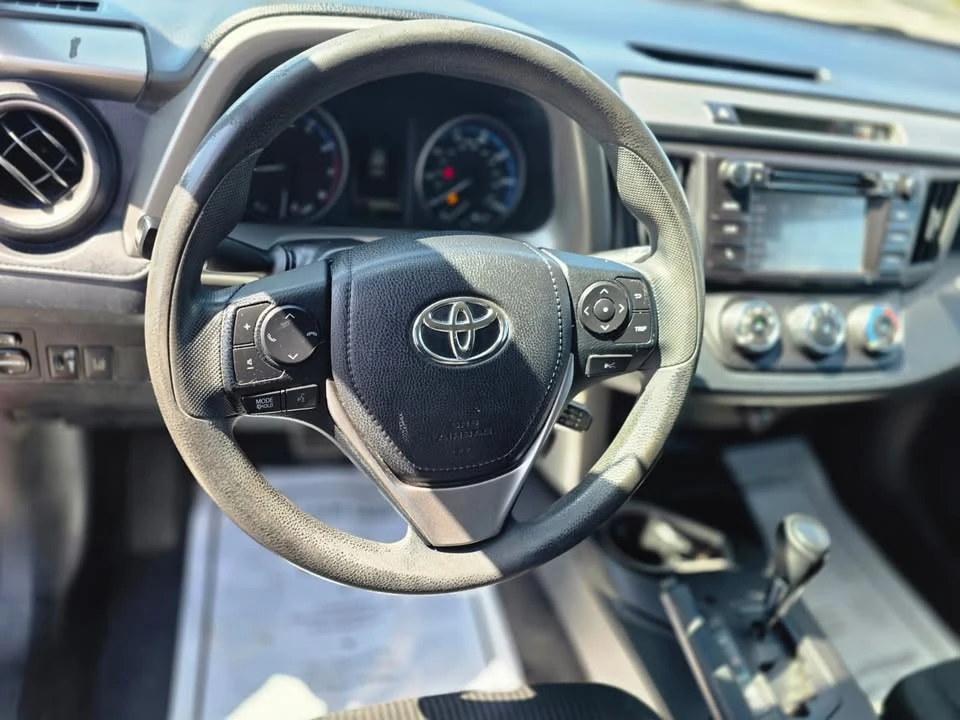 2018 Toyota RAV4 4th Gen - Image 10 of 13