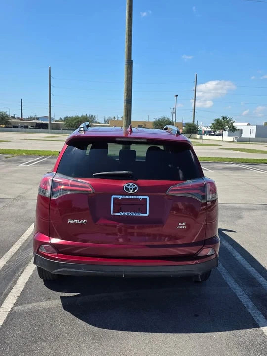 2018 Toyota RAV4 4th Gen - Image 5 of 13