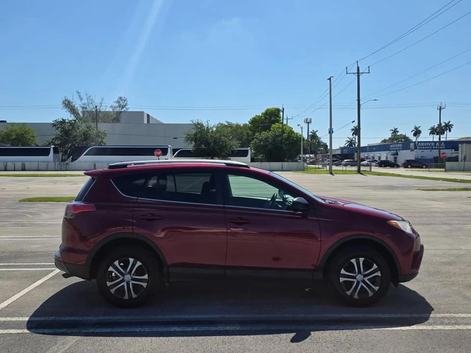 2018 Toyota RAV4 4th Gen - Image 2 of 13
