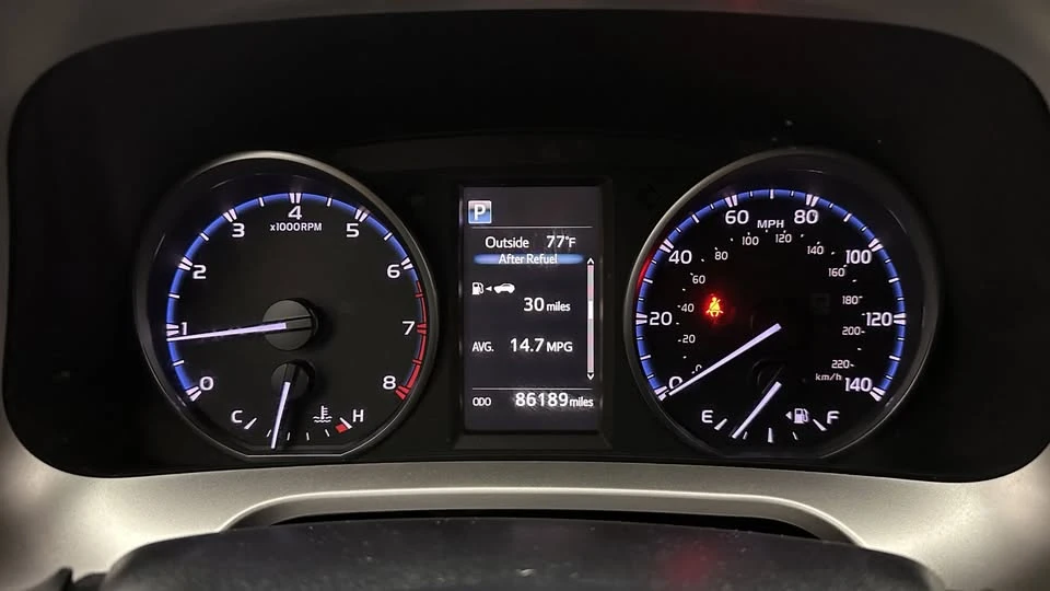 2018 Toyota RAV4 4th Gen - Image 14 of 20
