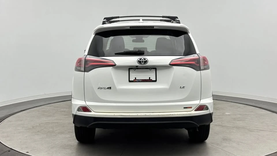 2018 Toyota RAV4 4th Gen - Image 6 of 20