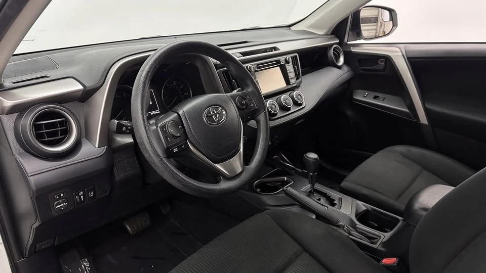 2018 Toyota RAV4 4th Gen - Image 8 of 20