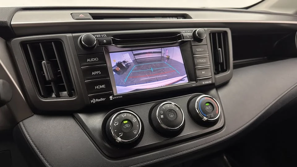 2018 Toyota RAV4 4th Gen - Image 13 of 20