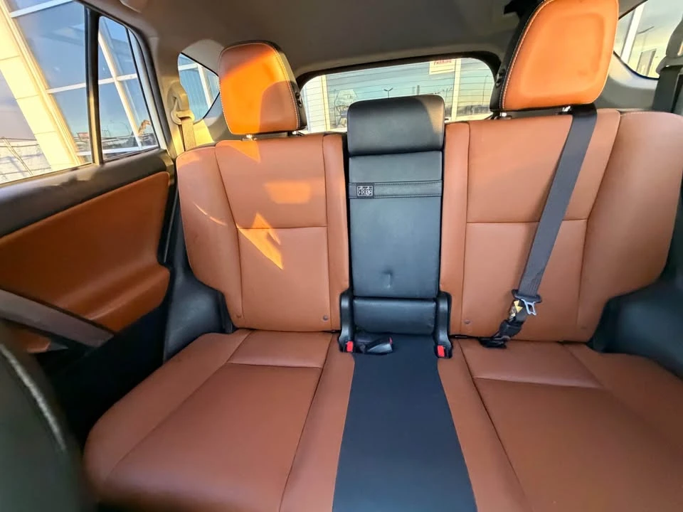 2018 Toyota RAV4 4th Gen - Image 13 of 13