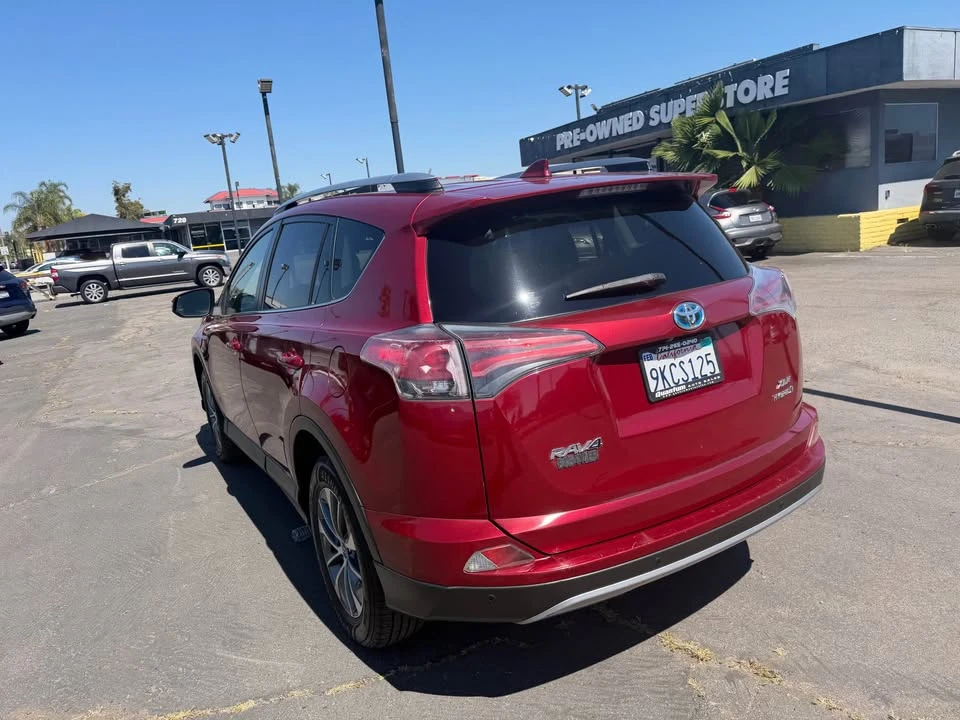 2018 Toyota RAV4 4th Gen - Image 9 of 9