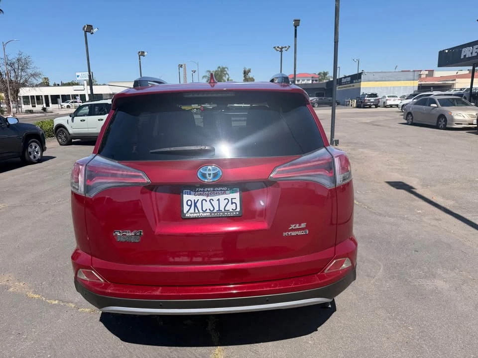 2018 Toyota RAV4 4th Gen - Image 8 of 9