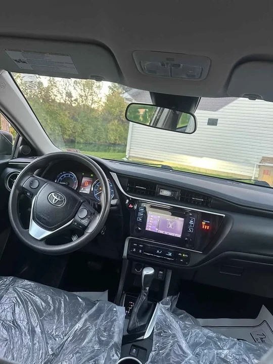 2018 Toyota Corolla 11th Gen - Image 7 of 11