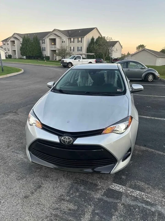 2018 Toyota Corolla 11th Gen - Image 3 of 11