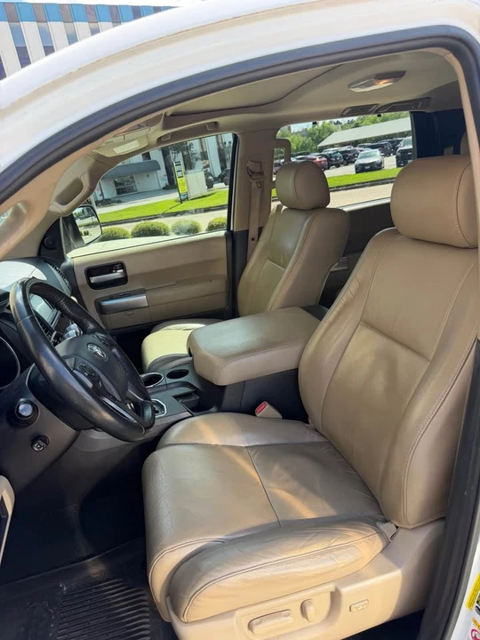 2018 Toyota Sequoia 2nd Gen - Image 8 of 9