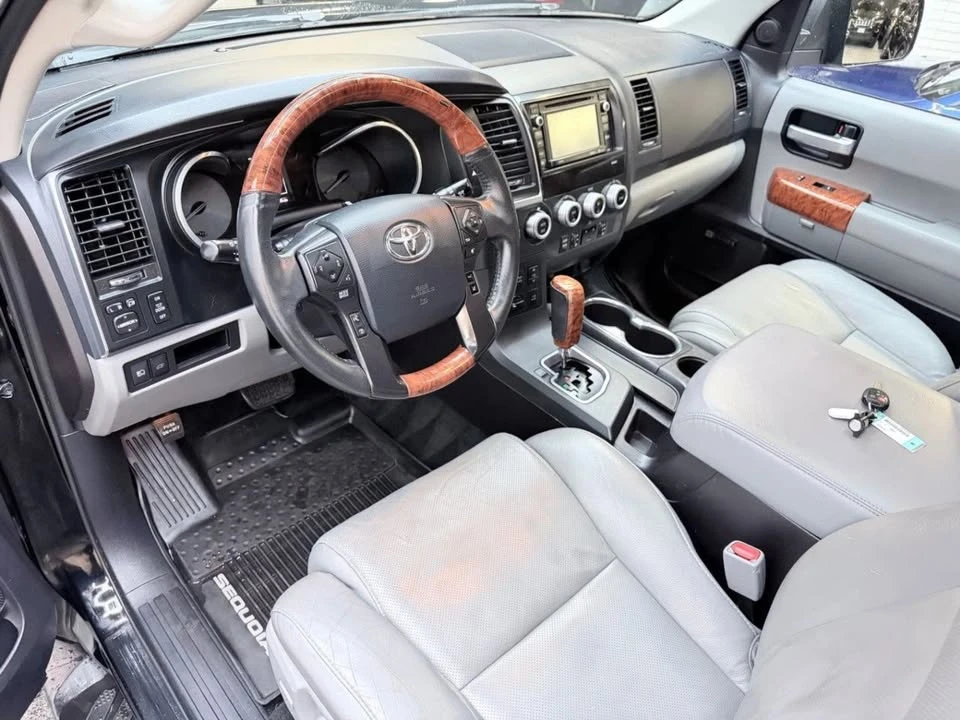 2018 Toyota Sequoia 2nd Gen - Image 12 of 20
