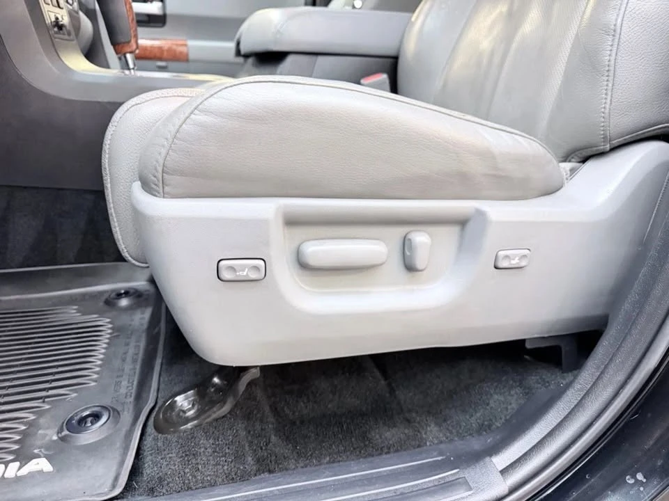 2018 Toyota Sequoia 2nd Gen - Image 14 of 20