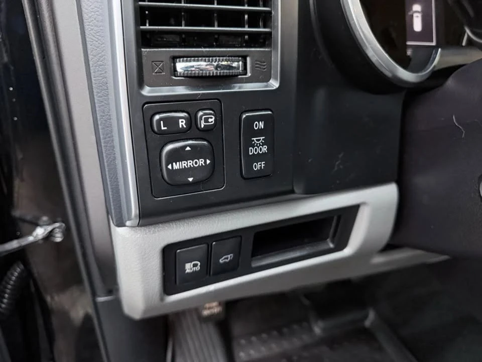 2018 Toyota Sequoia 2nd Gen - Image 15 of 20