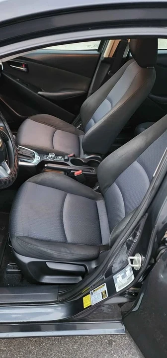 2018 Toyota Yaris - Image 9 of 16