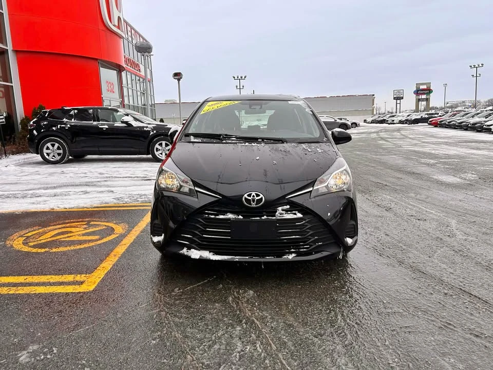 2018 Toyota Yaris - Image 2 of 9