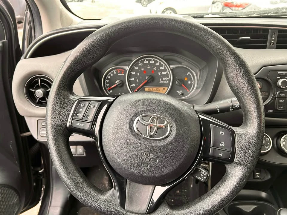 2018 Toyota Yaris - Image 7 of 9