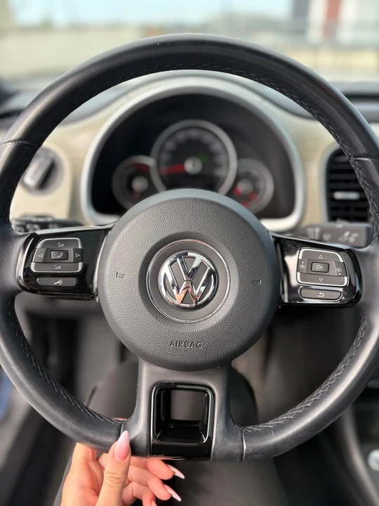 2018 Volkswagen A5 Beetle - Image 11 of 15
